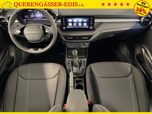 Skoda / Fabia / Grau / / / 115PS Alu+AHK+Kessy+Kamera+GV5