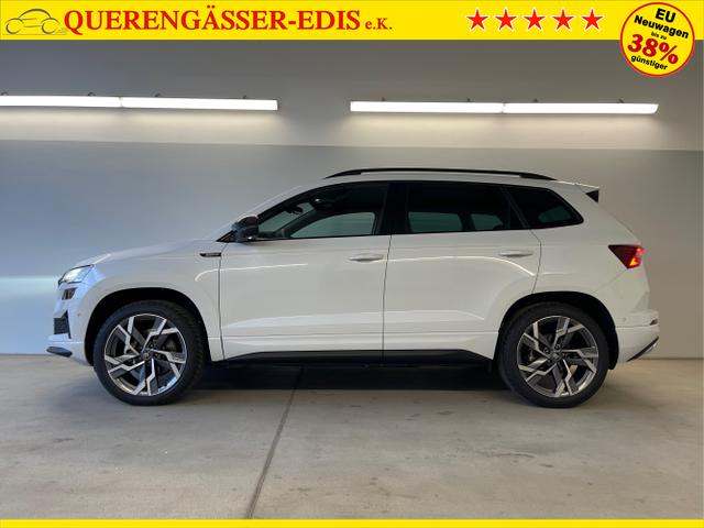 Skoda / Karoq / Weiß / / / TSI 4x4 360°+19 Zoll+Navi+AHK+360°+ACC+Frontscheibe beheizbar+Travel Assist