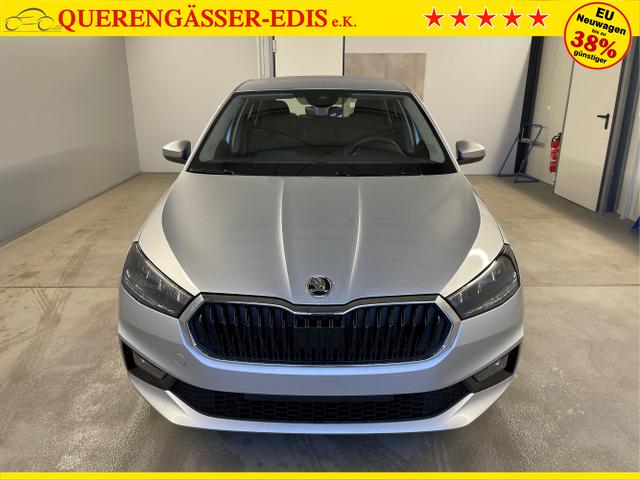 Skoda / Fabia / Silber / / / 95PS AHK+Sitzheizung+Lenkradheizung