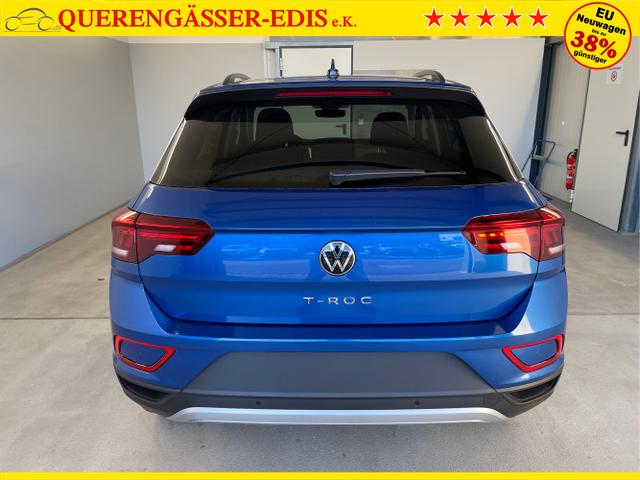 Volkswagen / T-Roc / Blau / / / 150PS AHK+Keyless+Kamera+ACC+Sitzheiz+Climatronic+Alu17