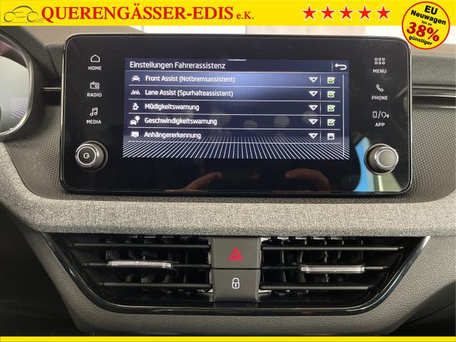 Skoda / KAMIQ / Grau / / / 115PS DSG AHK+Kamera+Kessy+PDC+Winterpaket+Alu16+GVL