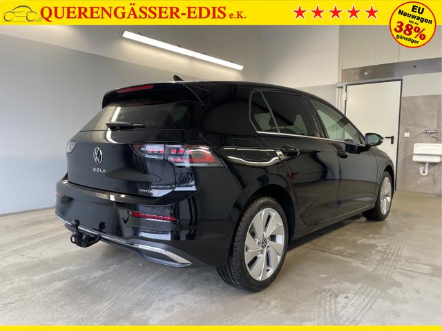 Volkswagen / Golf / Schwarz / / / 1.5 eHybrid 150kW/204PS DSG IQ.Light+Navi+Travel Assist+HUD+Winterpaket