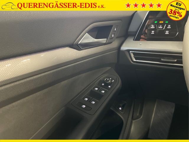 Volkswagen / Golf / Schwarz / / / 1.5 eHybrid 150kW/204PS DSG IQ.Light+Navi+Travel Assist+HUD+Winterpaket