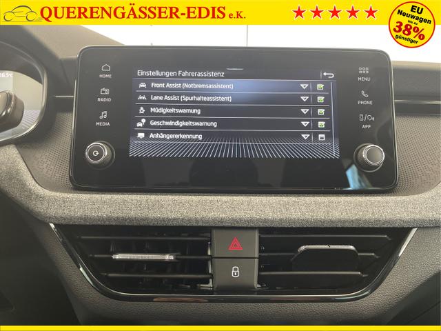 Skoda / Scala / Grau / / / 115PS DSG GV5+AHK+Kamera+Kessy+PDC+Sitzheiz+Alu16+Climatronic