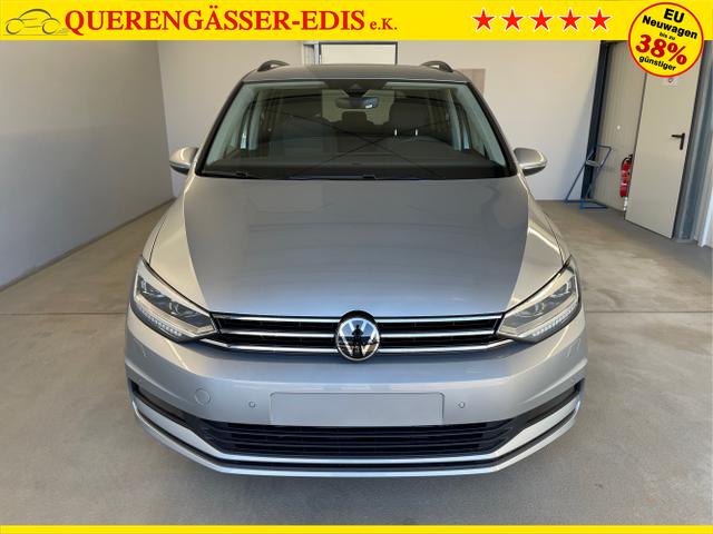 Volkswagen / Touran / Silber / / / 150PS 7Si+IQ.Light+TrailerAss+Cam+Navi+Kamera+Alarm+Kessy+App-Connect