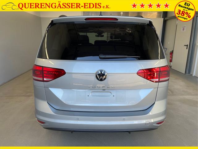 Volkswagen / Touran / Silber / / / 150PS 7Si+IQ.Light+TrailerAss+Cam+Navi+Kamera+Alarm+Kessy+App-Connect
