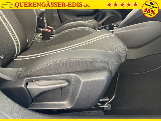 Opel / Corsa / Wei&szlig; / / / 110PS Automatik Navi+Acc+Sitzheizung+Kamera+Keyless
