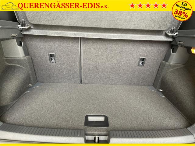 Volkswagen / T-Cross / Grau / / / 150PS DSG GV5+Navi+IQ.Light+AHK+Black+Cam+Keyless+Side+Climatronic