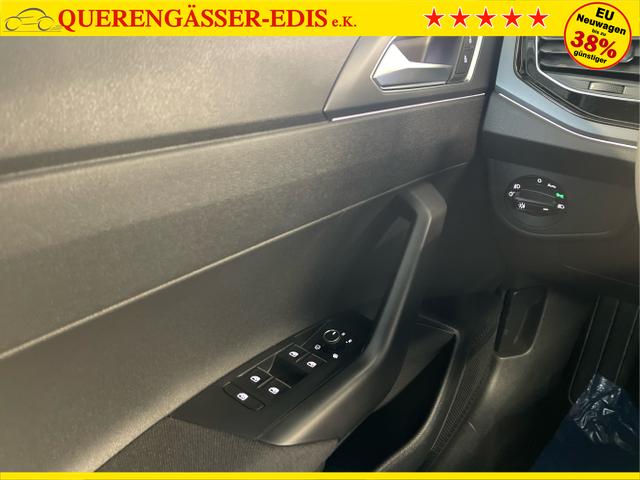 Volkswagen / Taigo / Schwarz / / / 150PS DSG Black Style+AHK