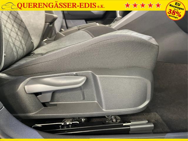 Volkswagen / Taigo / Schwarz / / / 150PS DSG Black Style+AHK