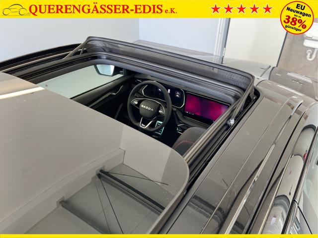 Skoda / Octavia Combi / Schwarz / / / 265PS DSG HUD+Pano+360&deg;+DCC+AHK+CANTON+Matrix+Alu19+eHeck+GV4
