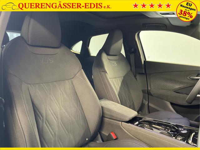Audi / Q3 Sportback / Grau / / / TFSI 265 PS quattro S line Pano+TechPro+Matrix+AHK+HUD+Alu20+KlimaPlus+DCC+SONOS