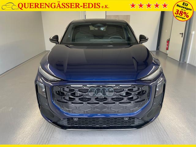Audi / Q3 Sportback / Blau / / / TFSI 265 PS quattro S line Pano+TechPro+Matrix+AHK+HUD+Alu20+KlimaPlus+DCC+SONOS