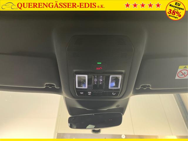 Audi / Q3 Sportback / Blau / / / TFSI 265 PS quattro S line Pano+TechPro+Matrix+AHK+HUD+Alu20+KlimaPlus+DCC+SONOS
