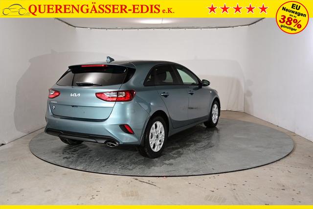 Kia Ceed LX Plus Special 1.5 T-GDI 7-Gang-DCT 