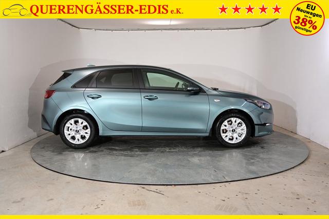 Kia Ceed LX Plus Special 1.5 T-GDI 7-Gang-DCT 