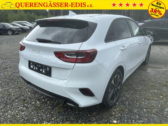 Kia Ceed Silver 1.5 T-GDI 6-Gang 