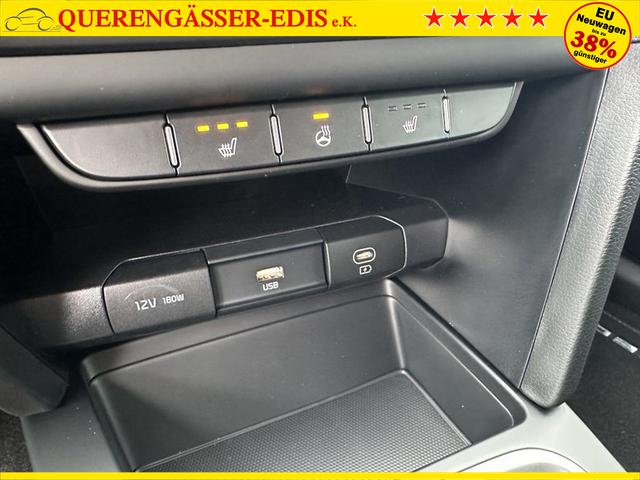 Kia Ceed Silver 1.5 T-GDI 6-Gang 