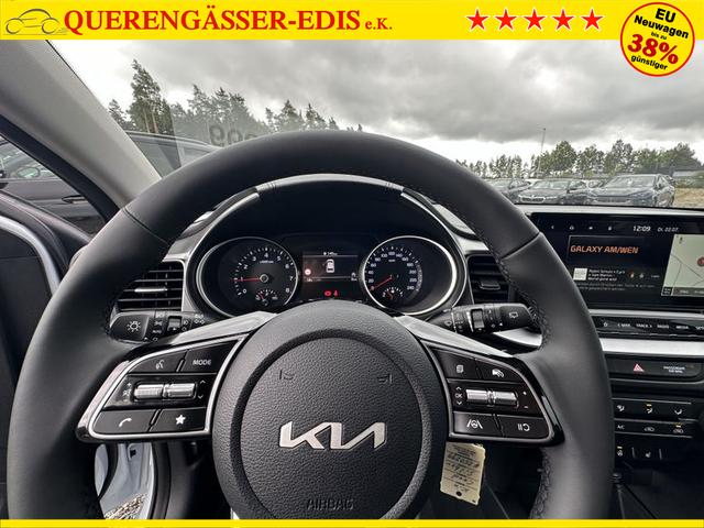 Kia Ceed Silver 1.5 T-GDI 6-Gang 