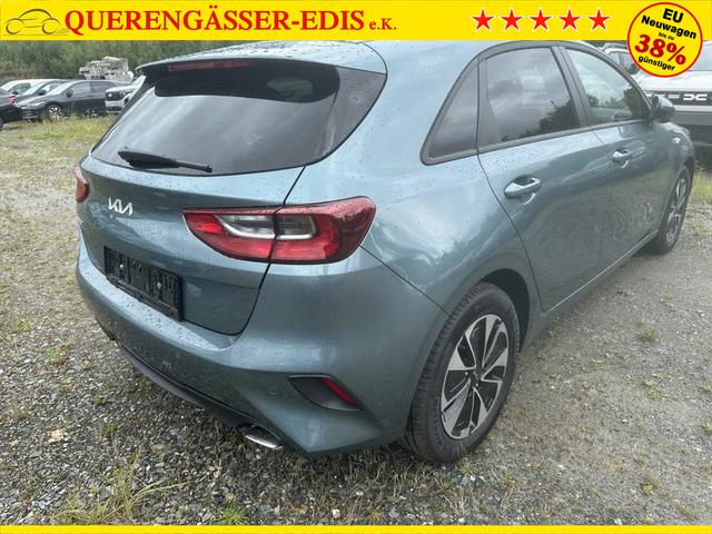 Kia Ceed Silver 1.5 T-GDI 6-Gang 