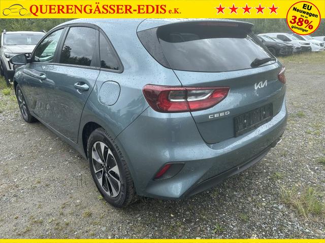 Kia Ceed Silver 1.5 T-GDI 6-Gang 