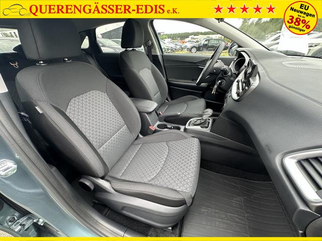 Kia Ceed Silver 1.5 T-GDI 6-Gang 