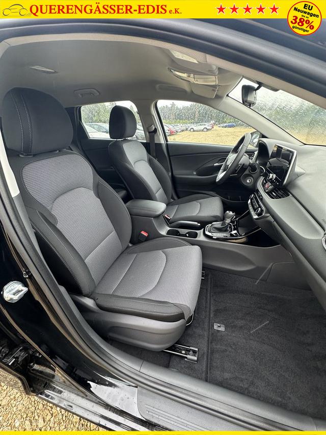 Hyundai i30 Kombi Family 1.5 T-GDI 7-Gang-DSG 