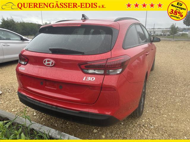 Hyundai i30 Kombi Family 1.5 T-GDI 7-Gang-DSG 