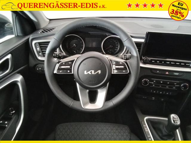 Kia Ceed Silver 1.5 T-GDI 6-Gang 