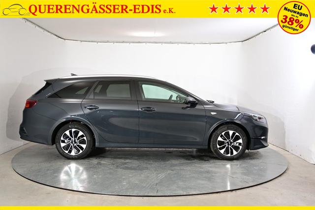 Kia Ceed Sportswagon Silver 1.5 T-GDI 6-Gang 
