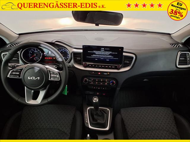 Kia Ceed Sportswagon Silver 1.5 T-GDI 6-Gang 