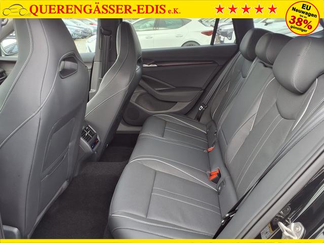 Skoda Superb Combi Sportline 2.0 TDI 7-Gang-DSG 4x4 