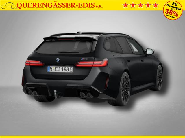 BMW M5 M 4.4 V8 Plug in Hybrid 8-Gang Steptronic 