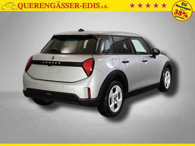 MINI Cooper C Essential Trim 1.5 7-Gang Steptronic 
