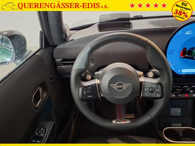 MINI Cooper S John Works Trim 2.0 7-Gang Steptronic 