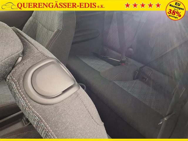 MINI Cooper C Essential Trim 1.5 7-Gang Steptronic 