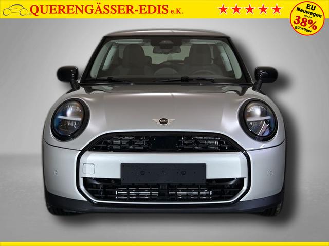 MINI Cooper C Essential Trim 1.5 7-Gang Steptronic 