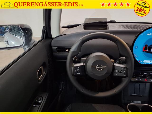 MINI Cooper C Essential Trim 1.5 7-Gang Steptronic 
