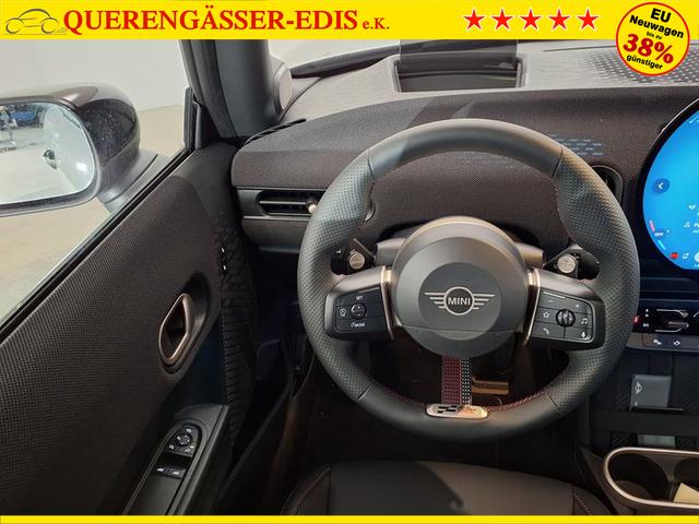 MINI Cooper S John Works Trim 2.0 7-Gang Steptronic 
