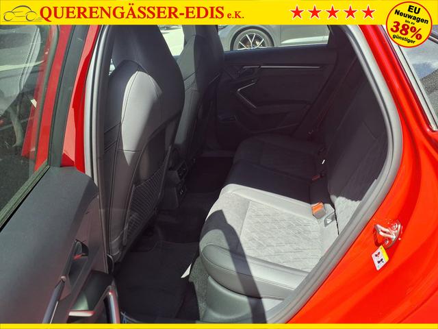 Audi RS3 Limousine 2.5 TFSI 7-Gang S tronic 