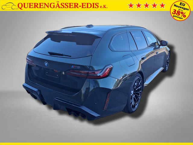 BMW M5 M 4.4 V8 Plug in Hybrid 8-Gang Steptronic 