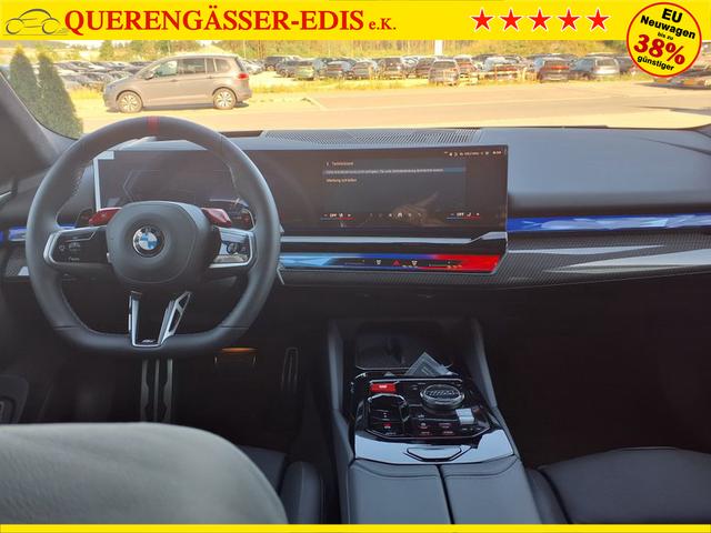 BMW M5 M 4.4 V8 Plug in Hybrid 8-Gang Steptronic 
