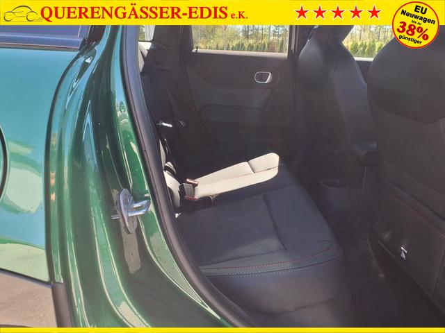 MINI Cooper S John Works Trim 2.0 7-Gang Steptronic 