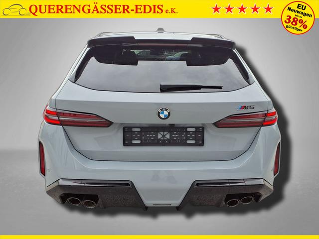 BMW M5 Touring 4.4 8-Gang Steptronic xDrive 