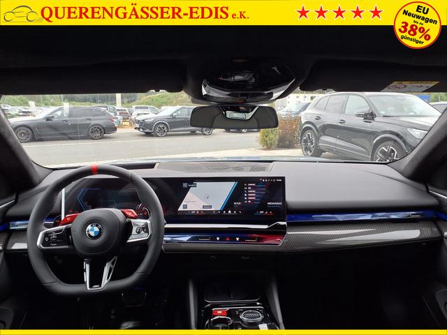 BMW M5 Touring 4.4 8-Gang Steptronic xDrive 