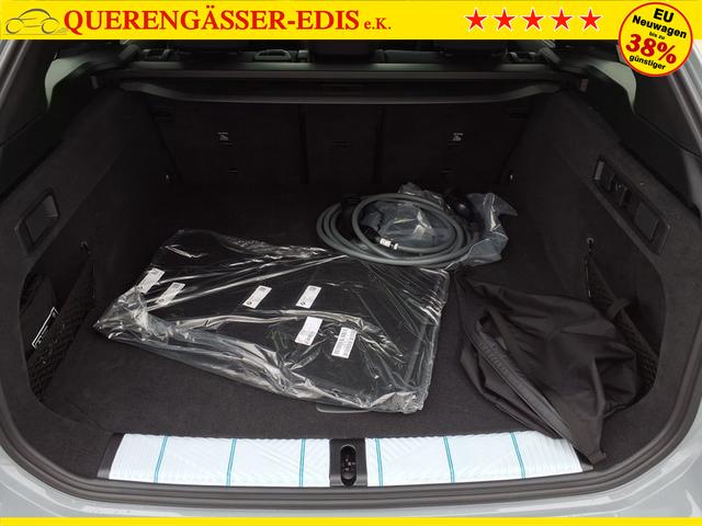 BMW M5 Touring 4.4 8-Gang Steptronic xDrive 
