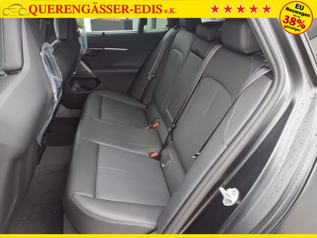 BMW M5 M 4.4 V8 Plug in Hybrid 8-Gang Steptronic 