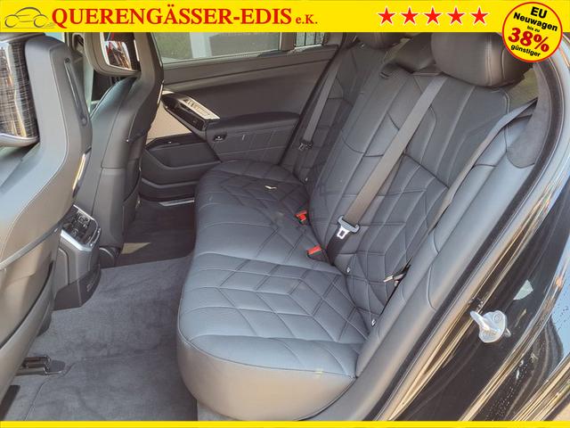 BMW 7er 740d M Sportpaket Pro 8-Gang Steptronic xDrive 740 