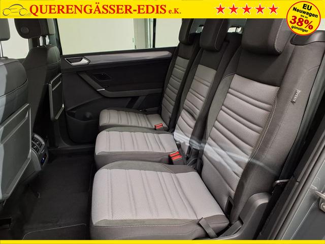 Volkswagen Touran Highline R-Line 1.5 TSI 7-Gang-DSG 