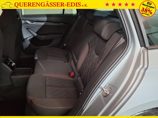 Skoda Octavia Combi RS 2.0 TSI 7-Gang-DSG 